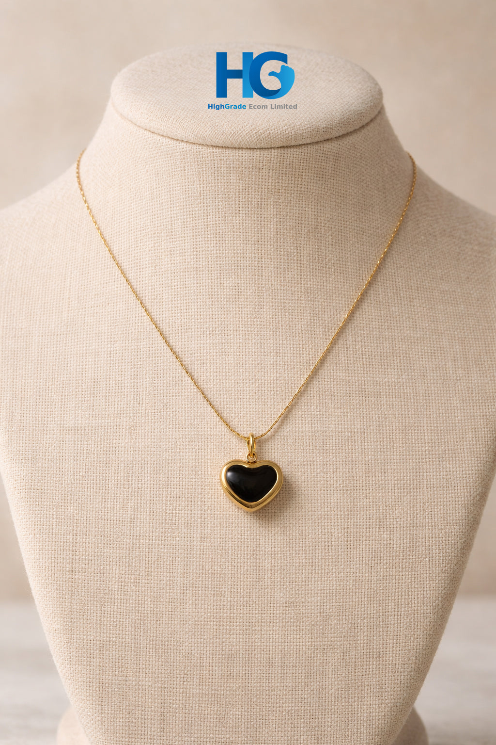 Classic Heart Colours Necklace (Whie, Black, Maroon)