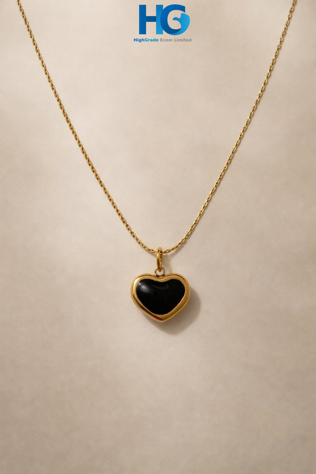 Classic Heart Colours Necklace (Whie, Black, Maroon)