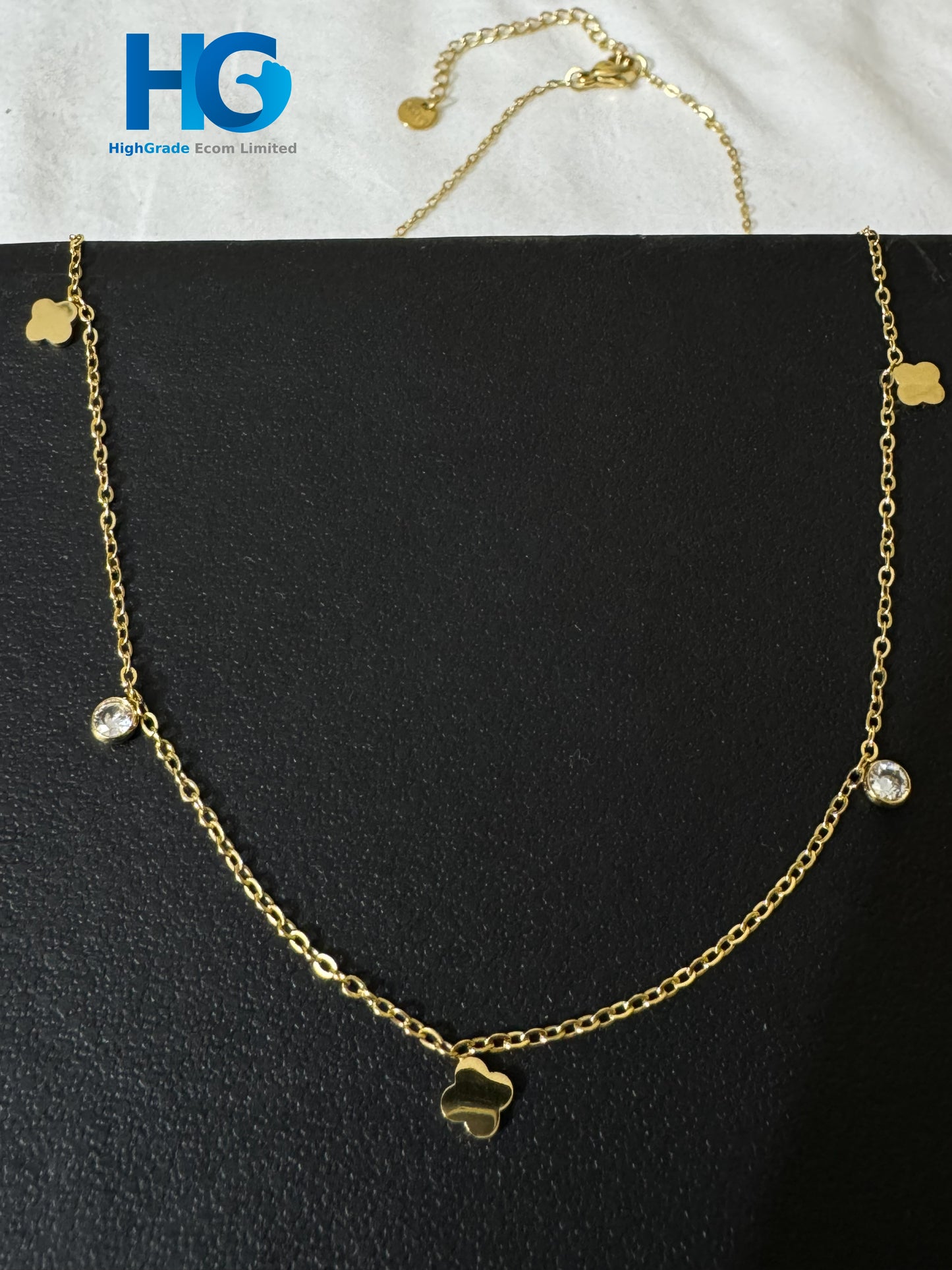 Clover & Sparkle Layer Necklace