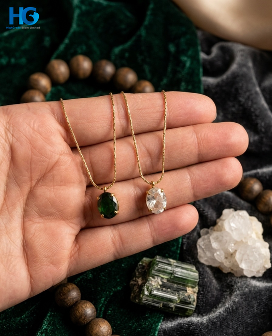 Glow Oval Pendant (Emerald & Crystal)