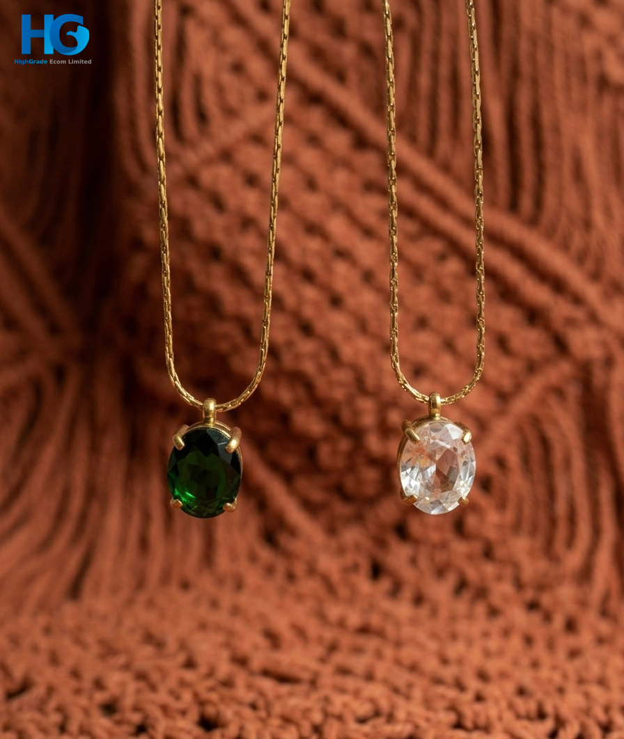 Glow Oval Pendant (Emerald & Crystal)