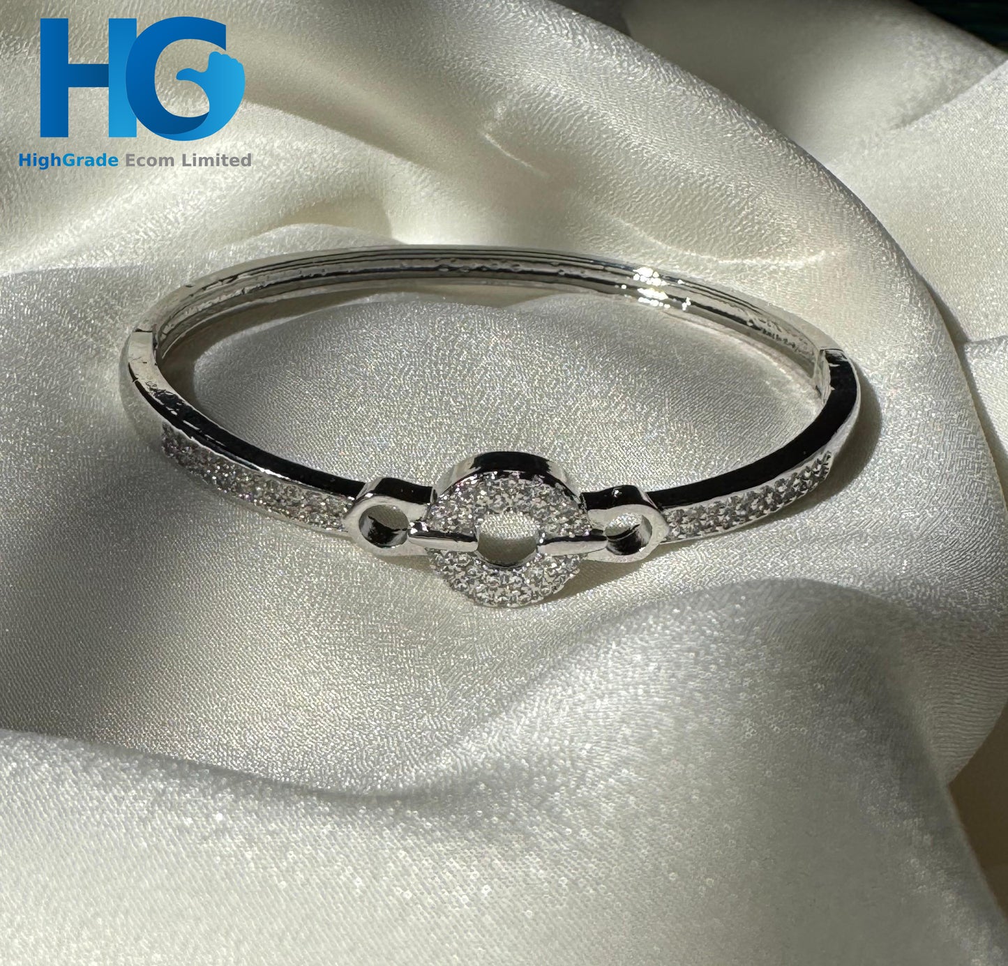 Luke Loop Silver Cuff