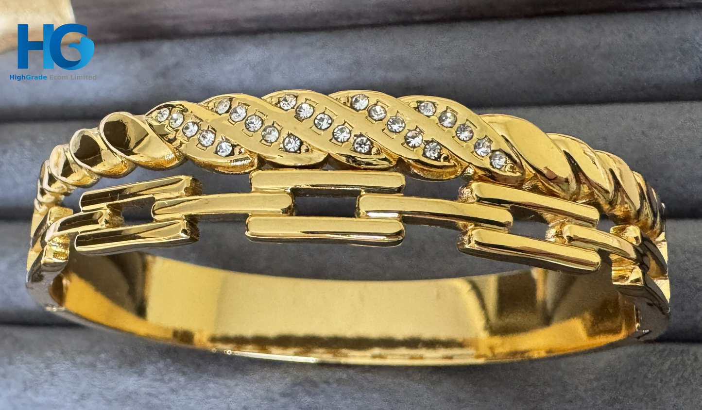 The Dualist Cuff