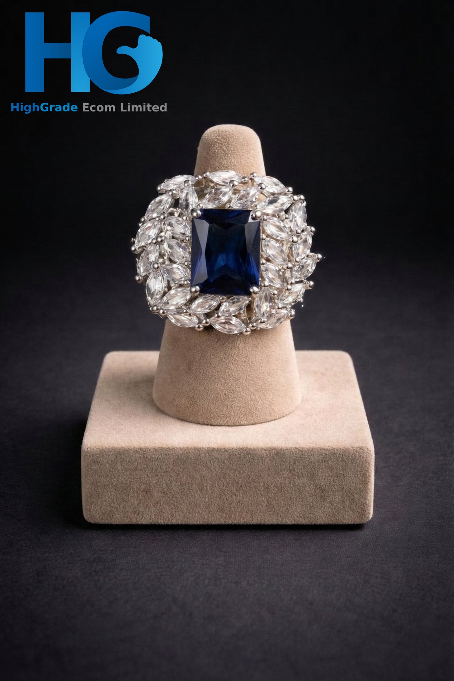 The Royal Leaf Halo Ring